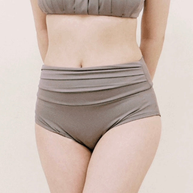 FA - Pleats High Pants