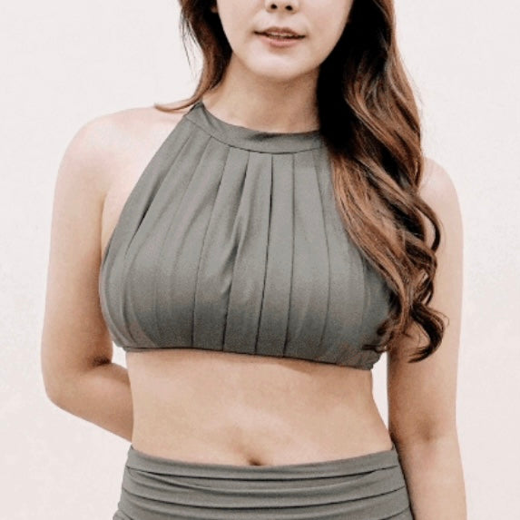 FA - Pleats Halter Top