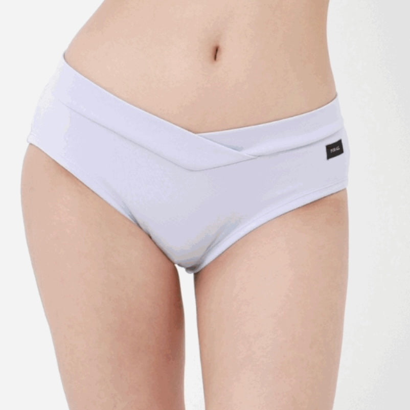FA - V-Cut Low Pants