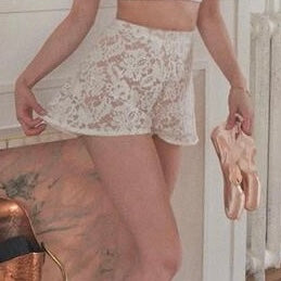 LN - Etruah Lace High-waist Bottom